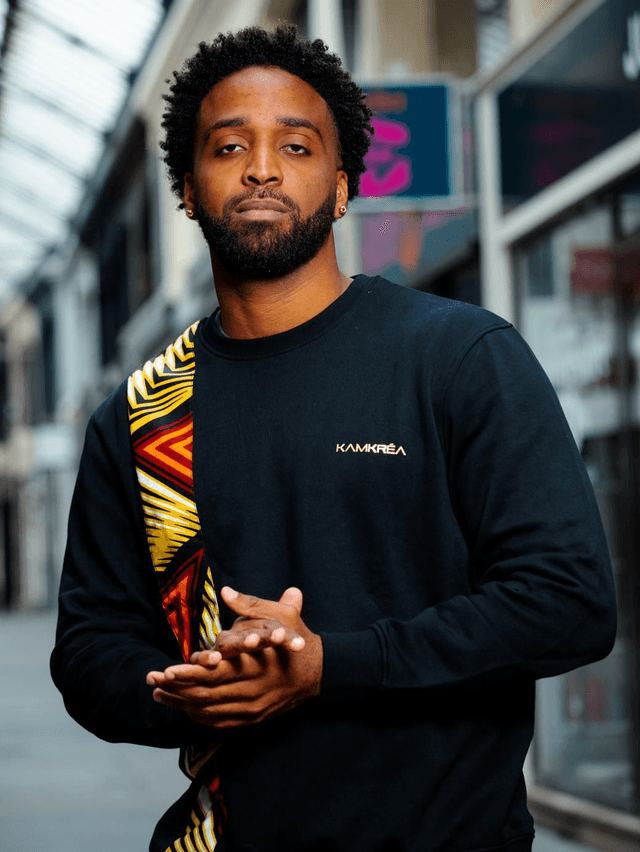 Sweat orangé jaune 